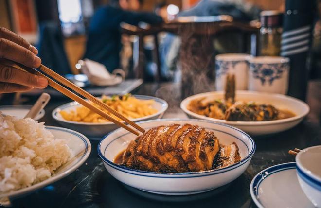 韩国美食主播在家做饭,韩国美食主播在家做饭，数据导向的美食直播策略与Linux环境下的实践,社会责任执行_vShop24.46.56