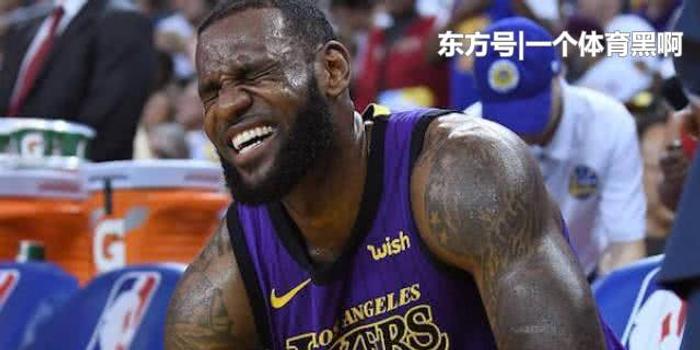 詹姆斯因伤缺席对阵国王是一个关于篮球运动员勒布朗·詹姆斯（LeBron James）因受伤无法参加一场特定的比赛的信息。，具体的情况可能会因时间、地点和詹姆斯的具体伤势而有所不同。如果是最近的事件，建议查阅最新的新闻报道或访问相关的体育网站以获取准确的信息。如果是过去的事件，可能需要查找相关的历史新闻报道或体育杂志以获取更多细节。